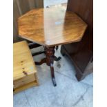 A VICTORIAN TILT TOP TABLE ON TRIPOD BASE WITH HEXAGONAL TOP, 19" WIDE