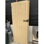 TWO WOODEN GARDEN/SHED DOORS WITH LATCHES, HEIGHT 198CM, WIDTH 76CM