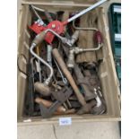 A BOX CONTAINING VARIOUS HAND TOOLS TO INCLUDE STILSONS, A QUANTITY OF SPANNERS ETC.