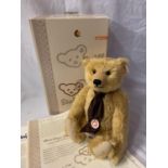 A BRITISH COLLECTORS' GROWLING TEDDY BEAR 2008 BOXED WITH CERTIFICATE