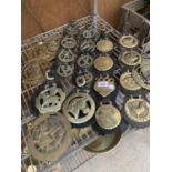 A LARGE QUANTITY OF HORSE BRASSES