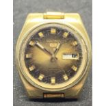 A SEIKO 5 AUTO GOLD PLATED WRIST WATCH