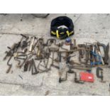 A LARGE QUANTITY OF VINTAGE TOOLS