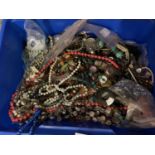 A LARGE QUANTITY OF ASSORTED COSTUME JEWELLERY