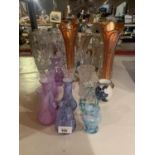 AN ASSORTMENT OF GLASS WARE TO INCLUDE SMALL COLOURED VASES AND LARGE CUT GLASS VASES ETC