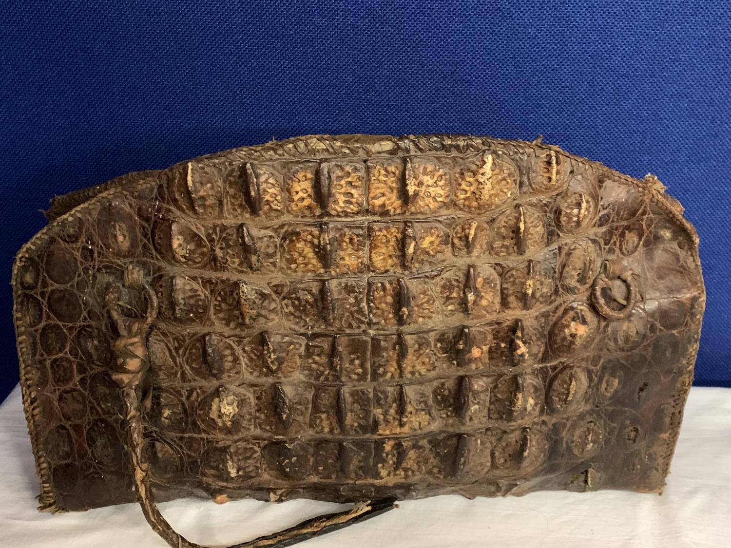 TWO VINTAGE HANDBAGS ONE CROCODILE AND THE OTHER SNAKESKIN - Image 3 of 5
