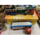 TWO UNBOXED CORGI VEHICLES TO INCLUDE A FORD EXPRESS SERVICE LORRY AND A FORD CARRIMORE WITH FOUR