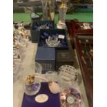 A SELECTION OF CRYSTAL WARE TO INCLUDE ROYAL DOULTON, ROYAL SCOT ETC
