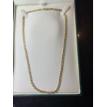 AN 18 CARAT GOLD ANCHOR LINK NECKLACE IN PRESENTATION BOX LENGTH APPROX 46CM WEIGHT 9.3 GRAMS