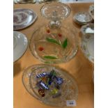 A GROUP OF GLASSWARE TO INCLUDE MURANO GLASS SWEETS IN THEIR GLASS WRAPPERS