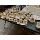 A LARGE COLLECTION OF ROYAL ALBERT 'OLD COUNTRY ROSES' DINNER SERVICE AND TEA SET