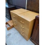 A PAIR OF MODERN CHESTS OF FOUR DRAWERS