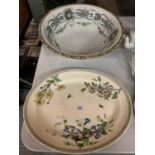 A LARGE VINTAGE PATTERNED BOWL AND A WEDGEWOOD ' CLEMATIS' MEAT PLATTER