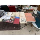 VARIOUS VINTAGE EPHEMERA - THE WAR ILLUSTRATED MAGAZINES, TWO STAMP ALBUMS ETC