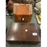 A PAIR OF VINTAGE WOODEN BOXES TO INCLUDE A DECORATIVE LEATHER LINED WRITING BOX WITH METAL CLASP
