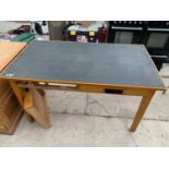 AN OFFICE TABLE (NO DRAWERS)