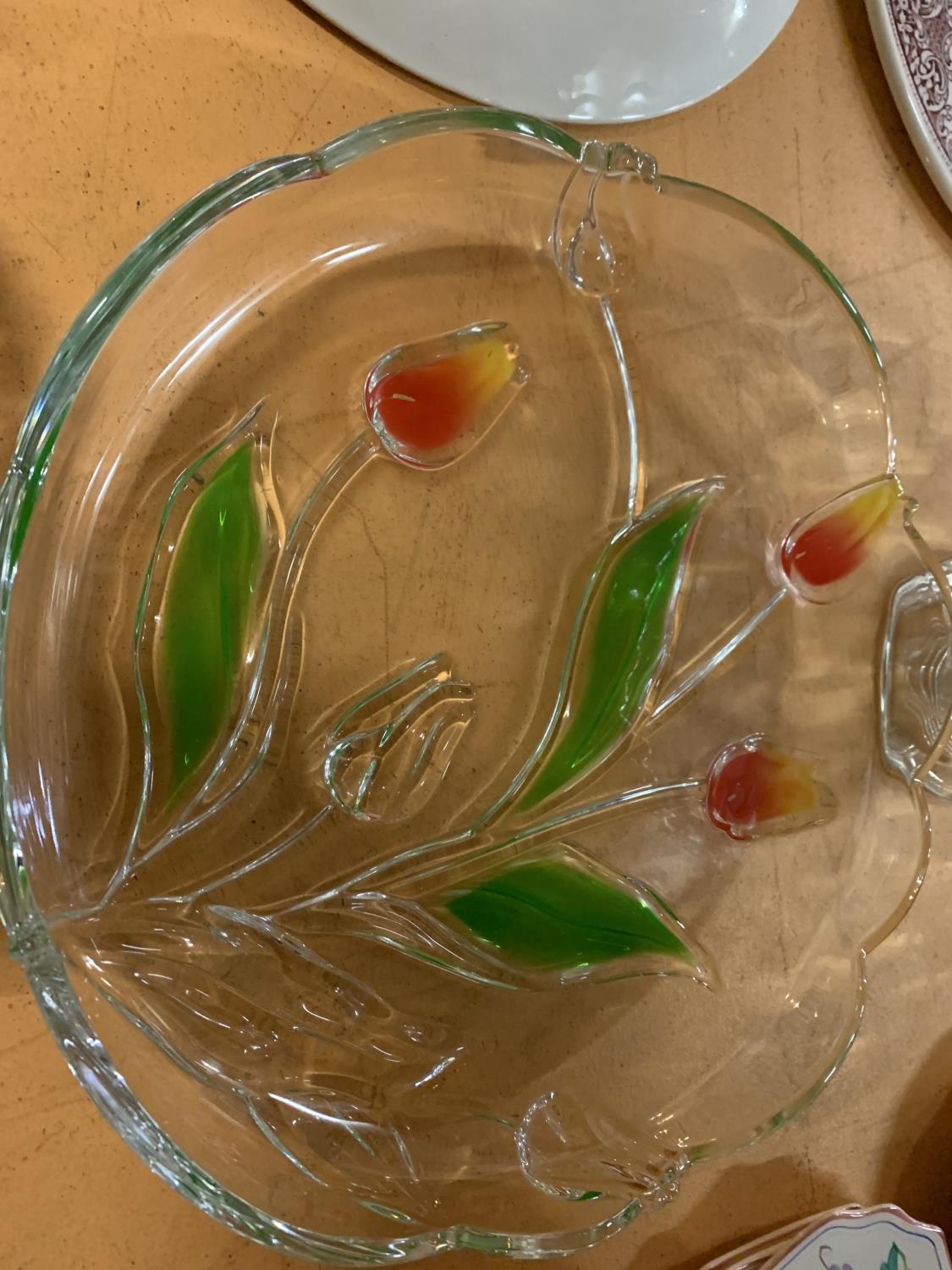 A GROUP OF GLASSWARE TO INCLUDE MURANO GLASS SWEETS IN THEIR GLASS WRAPPERS - Image 3 of 3