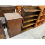 AN EARLY 20TH CENTURY OAK FIVE TIER OPEN BOOKCASE, 36" WIDE, TOGETHER WITH A STAINED CABINET