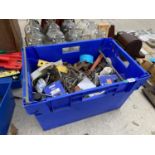 A LARGE BOX OF VINTAGE TOOLS AND HARDWARE