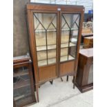 AN EDWARDIAN MAHOGANY ANDINLAID DISPLAY CABINET, 34" WIDE