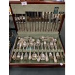 A LARGE ARTHUR PRICE OF ENGLAND SILVER PLATE FLAT WARE SET IN A WOODEN CASE