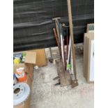 VARIOUS GARDEN TOOLS