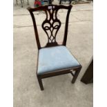 A MAHOGANY CHIPPENDALE STYLE DINING CHAIR