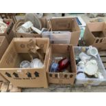 VARIOUS HOUSEHOLD CLEARANCE ITEMS - CERAMICS, GLASSWARE ETC