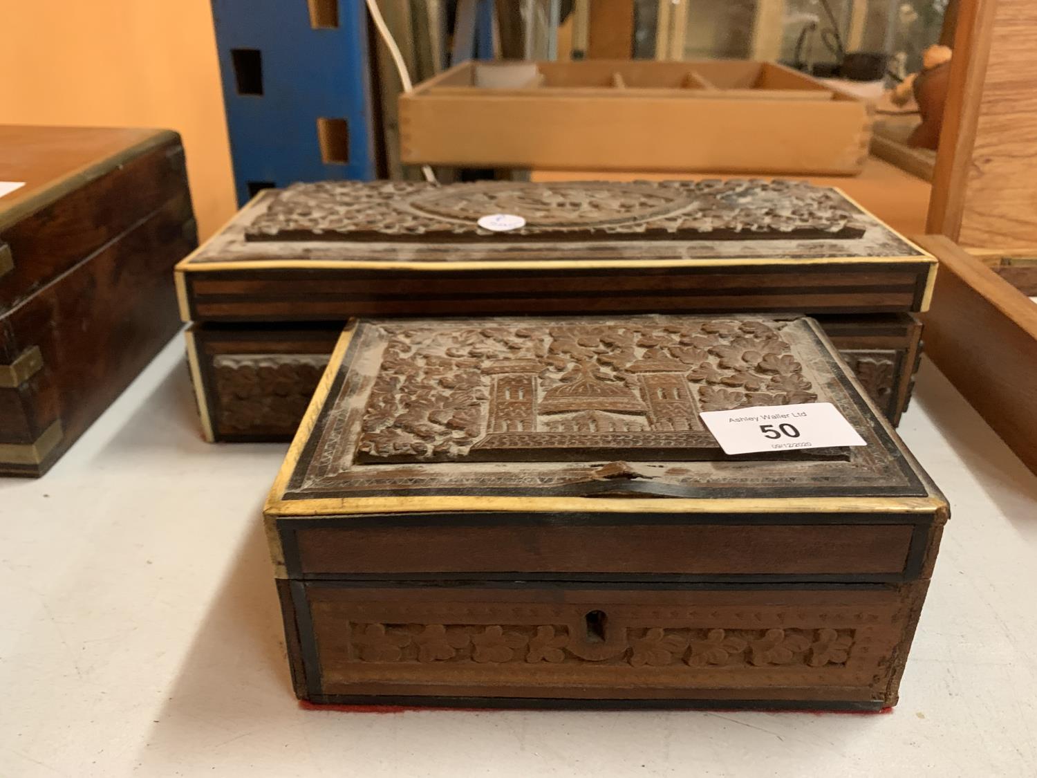 TWO DECORATIVE WOODEN BOXES - Image 2 of 5