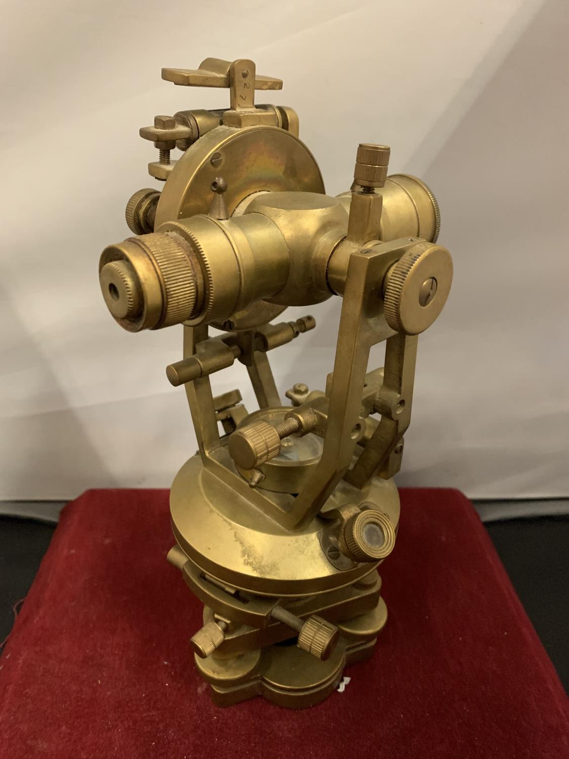 A BRASS THEODOLITE - Image 2 of 5