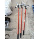 THREE POLE BRANCH LOPPERS