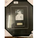 A FRAMED BLACK AND WHITE PHOTOGRAPH AND AUTOGRAPH OF MANCHESTER CITY AND ENGLAND GOALKEEPER FRANK