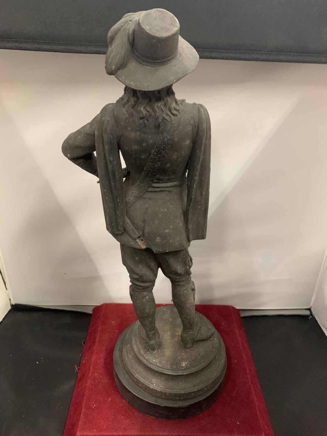 A SPELTER FIGURE OF A CAVALIER (A/F) - Image 2 of 3