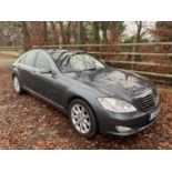 A 2008 MERCEDES BENZ S320 CDI, AUTOMATIC TRANSMISSION, MOT TO 29.01.21, 106,000 MILES, SEVEN SERVICE