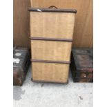 A VINTAGE TRAVEL TRUNK