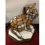 A COLOURED GLASS CAT LAMP IN AN ART DECO STYLE