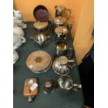 AN ASSORTMENT OF SILVER PLATE ITEMS TO INCLUDE TEAPOTS AND JUGS ETC