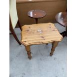 A SMALL PINE OCCASIONAL TABLE AND SMALL TRIPOD WINE TABLE