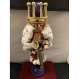 A 'KING ARTHUR OF CAMELOT' SIGNED STEINBACH NUTCRACKER (APPROX. 40CM)