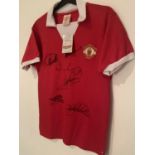 A RETRO REVIVAL MANCHESTER UTD SHIRT WITH TAGS SIGNED ERIC CANTONA, BRAIN MCCLAIR, DWIGHT YORK, RUDD