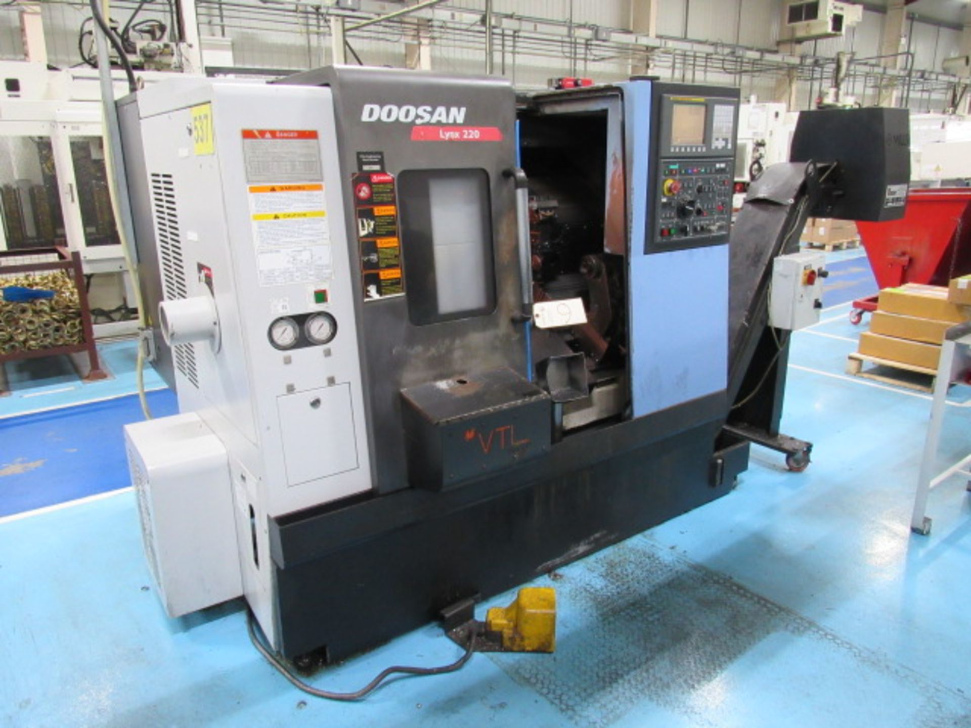 Doosan Lynx 220 B/C CNC Turning Center - Image 3 of 7