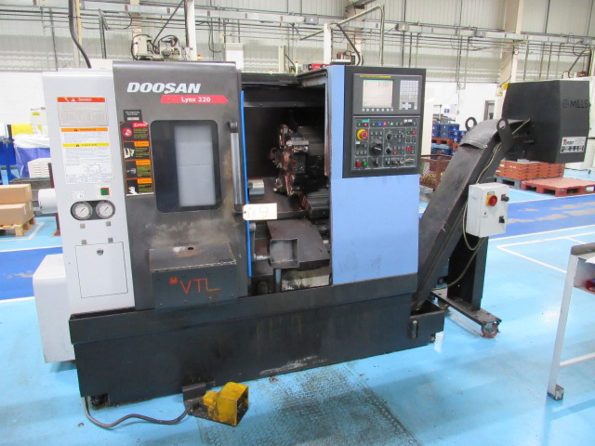 Doosan Lynx 220 B/C CNC Turning Center