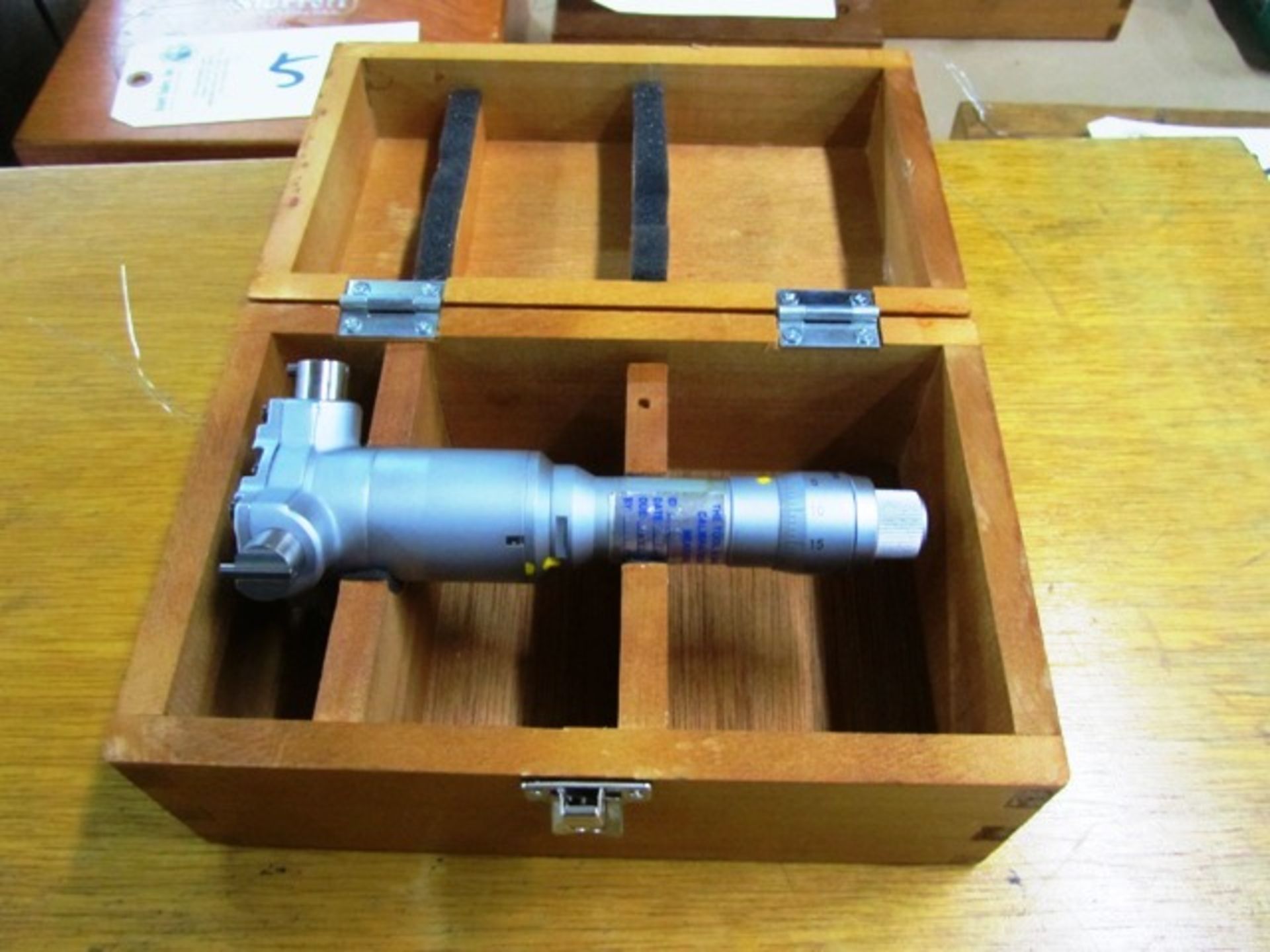 Mitutoyo 60mm - 70mm Holtest Micrometer