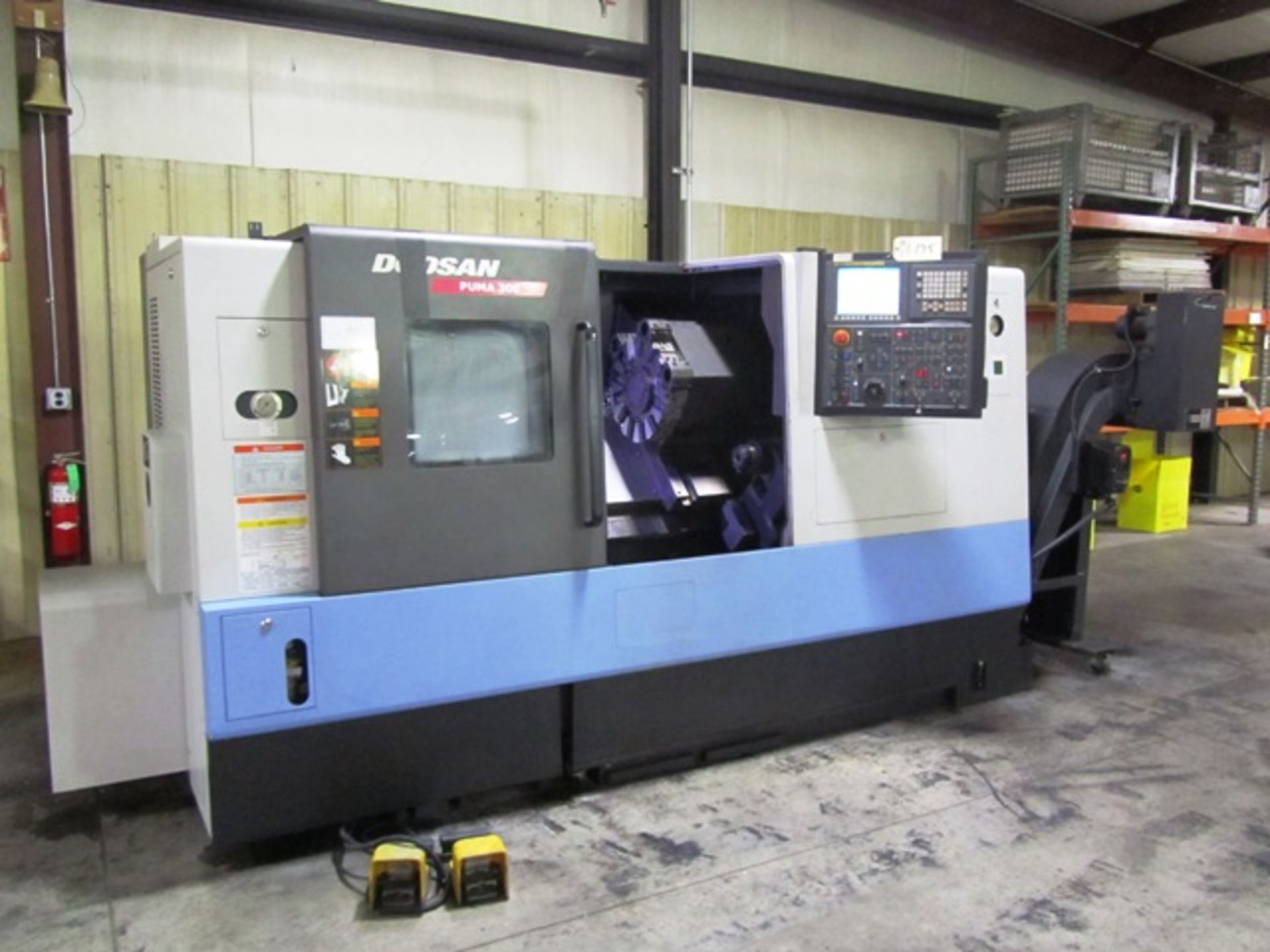 Doosan Puma 300C CNC Turning Center - Image 3 of 5