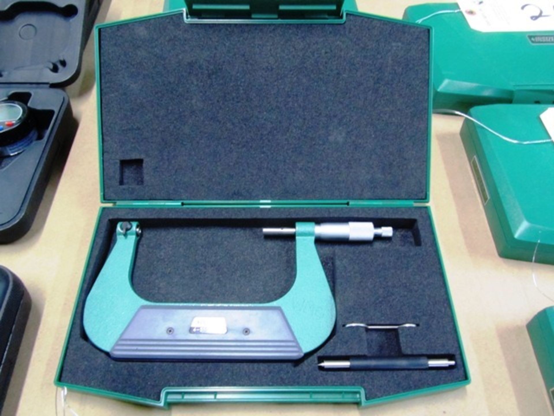 Insize 4'' - 5'' Screw Thread Micrometer