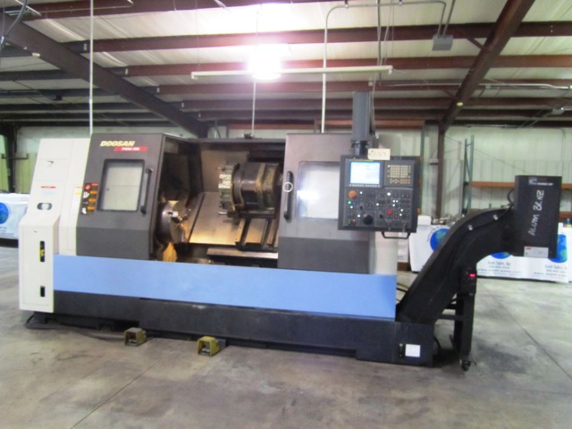 Doosan Puma 400 Large Capacity CNC Turning Center - Image 4 of 5