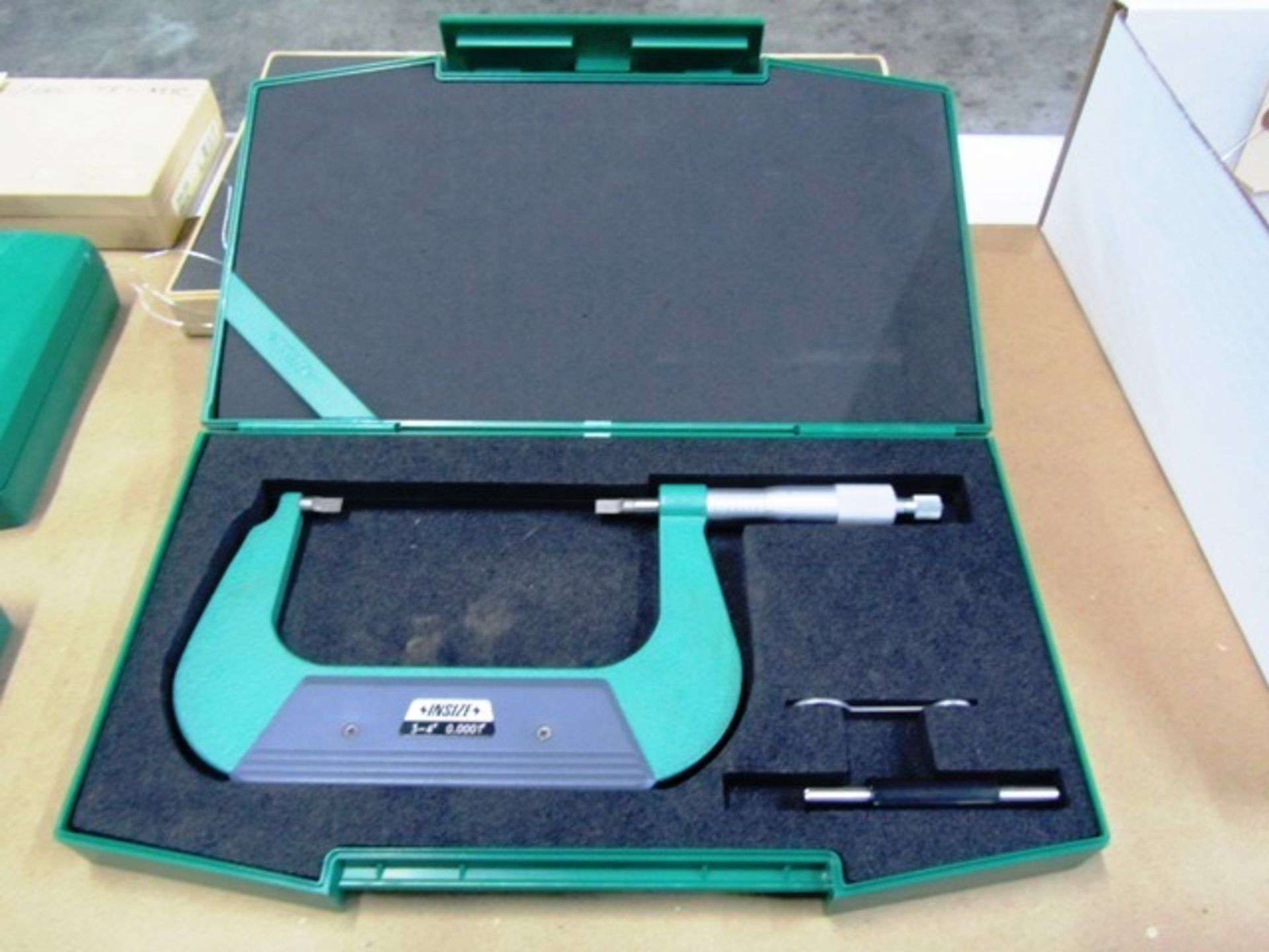 Insize 3'' - 4'' Blade Micrometer