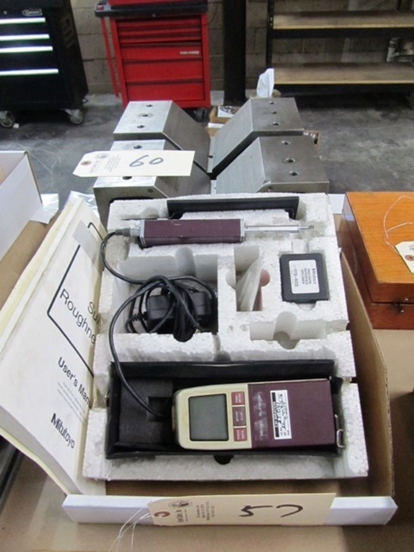 Mitutoyo SJ-201 Surface Roughness Tester