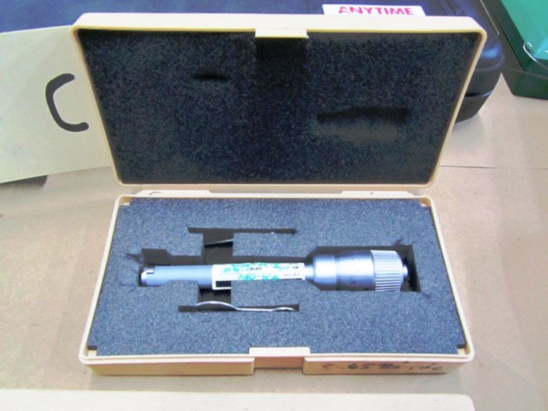 Mitutoyo 0.5'' - 0.65'' Tri Micrometer