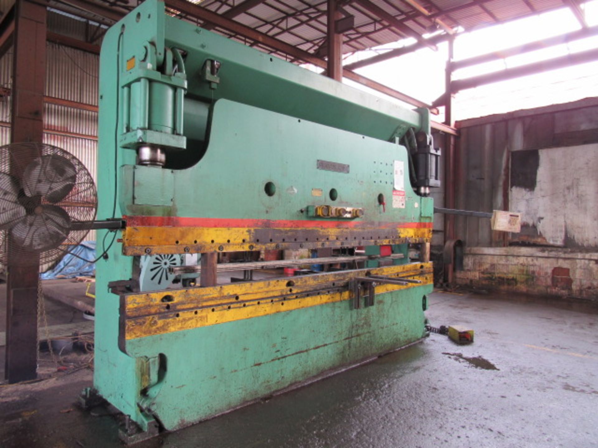 Cincinnati 175 Ton 175CB x 12 Hydraulic Press Brake - Image 4 of 9